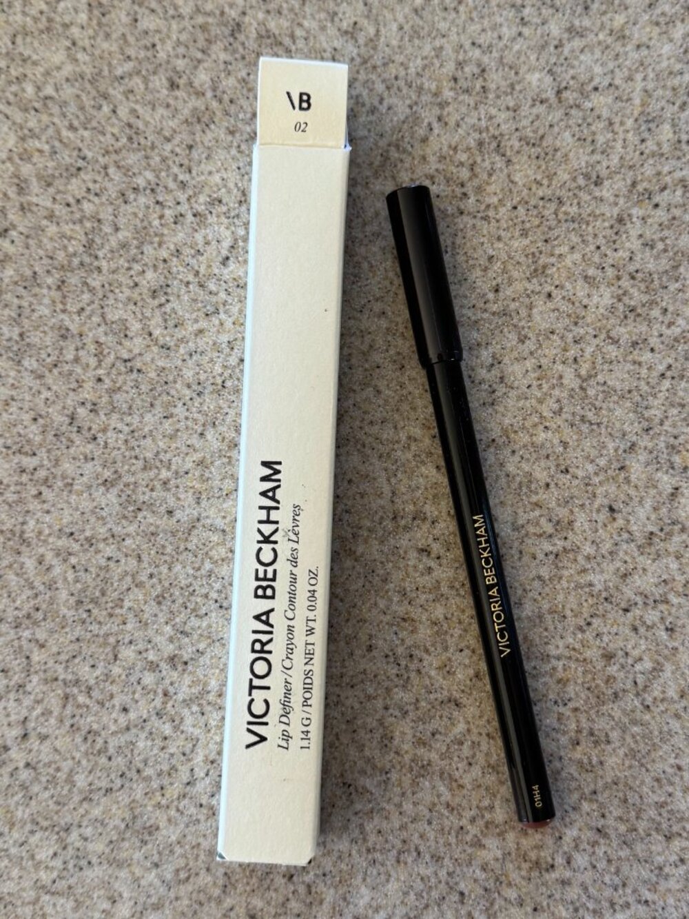NIB Victoria Beckham Lip Definer No.2